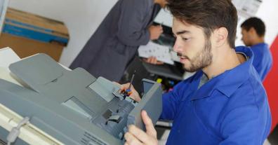 printer repair technician