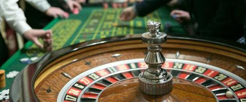 Roulette wheel depicting the connection between the film Oceans 11 and Brute Force Attacks